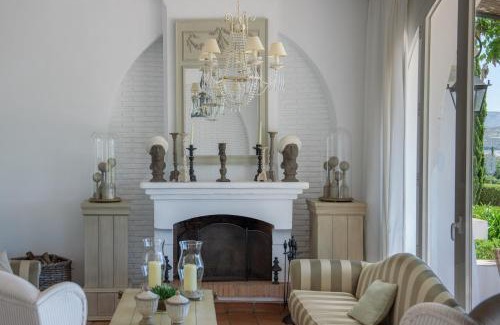 Rio Velez Hotel | B Bou Hotel Cortijo Bravo