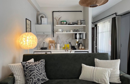 Taksim Apartment | B-Cozy 1-bedroom apartment in enjoyable Istanbul with WiFi, AC
