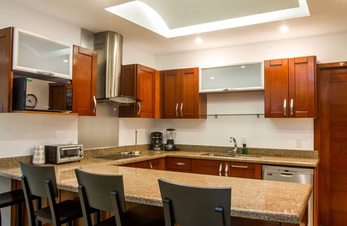 Pichilingue Apartment | B Esmeralda Penthouse, Pichilingue Diamante