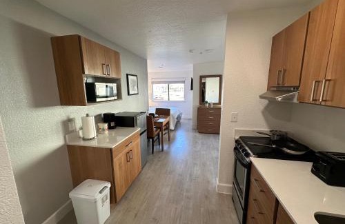 Roswell Hotel | B&J Hotels