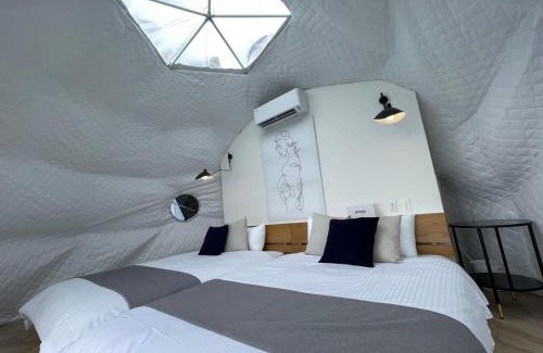 Kurahashi House | b local Sugawa House - Exclusive Beach Front Domes