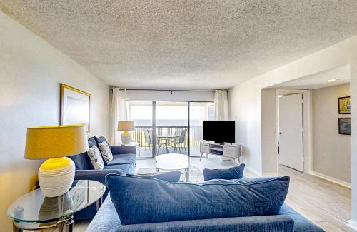 Amelia City Apartment | B175 Amelia Surf and Racquet