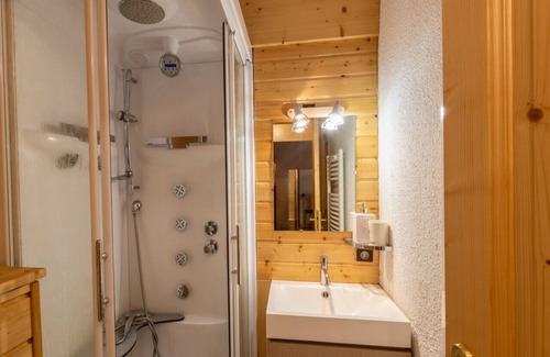 Meribel-Mottaret Apartment | B21 - Appartement ski in ski out
