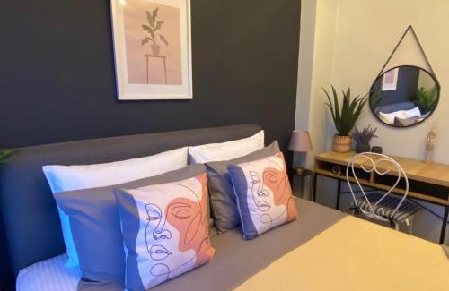 Nea Khili Apartment | B6 COQUETTE