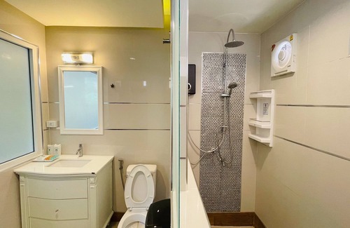 Sai Yok Hotel | Baan Rim Kwai Paerimnam Resort