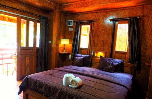 Don Sak Hotel | Baan Suan Resort