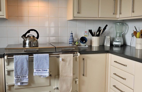 Coldstream Cottage | Babingtons Cottage is 2.5 miles from Coldstream in the Scottish Borders