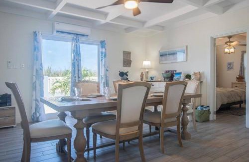 Sero Colorado Villa | Baby Beach Bliss Villa - Walk to Beach!