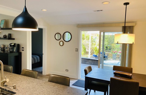 Saugatuck Cottage | Baby Grand, Pet Friendly Cottage in Downtown Saugatuck