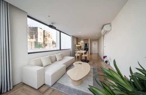 Tay Ho Apartment | Bach Plateaus Hotel by Luxe Paradise Hospitality