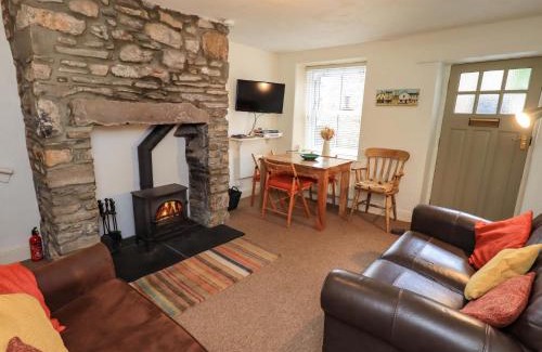 Kirkby Lonsdale House | Back Cottage