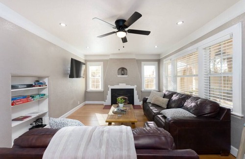 Diamond Springs House | Back Of The Moon Cottage In The Hills