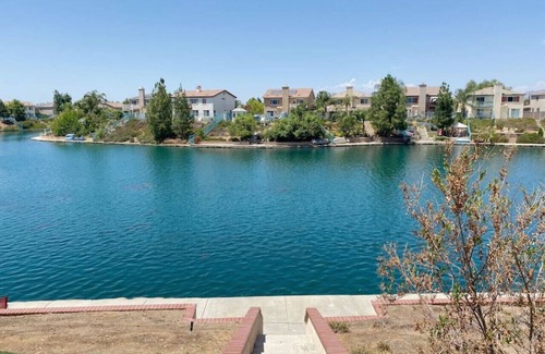 Moreno Valley House | ☀Backyard Canal Access☀ Kayak + 5 Bedroom Home!