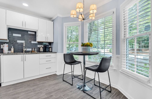 Marietta House | Backyard patio w/Grill + Parking