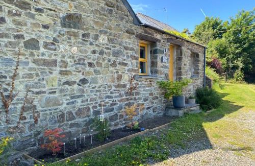 Moylegrove House | Badger Banc