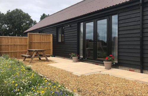 Huntingdon House | Badger Lodge - Uk30603
