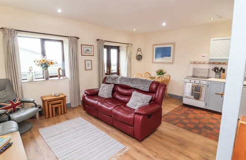 Stibb Cottage | BADGERS SETT, pet friendly, country holiday cottage in Kilkhampton