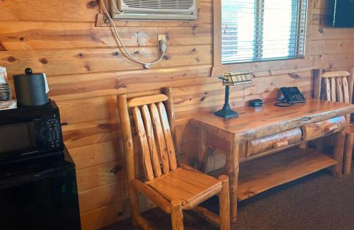 Pinnacles Entrance Badlands Hotel | Badlands Frontier Cabins