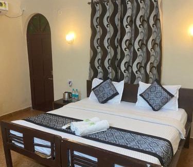 Saunta Vaddo Hotel | Baga Beach Crystal