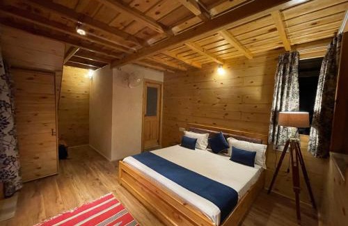 Pangot Hotel | Bagar Trails