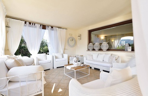 Porto Ottiolu Hotel | Baia Del Porto