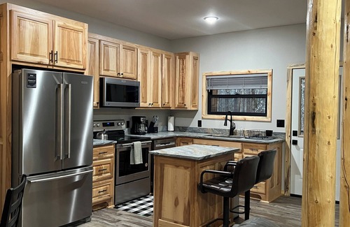 Murfreesboro Cabin | Bailee's River Retreat - Near the Crater of Diamonds & Little Missouri River