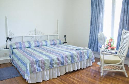 Dover Apartment | Bajan Charm 1 Min Walk to Dover Beach, on The Gap