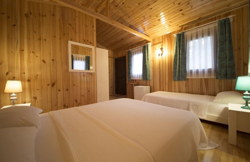 Mesudiye Hotel | Bal Badem Bungalov