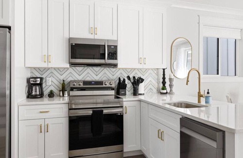 River District Apartment | Balance @ The Cove Riverwalk Villas
