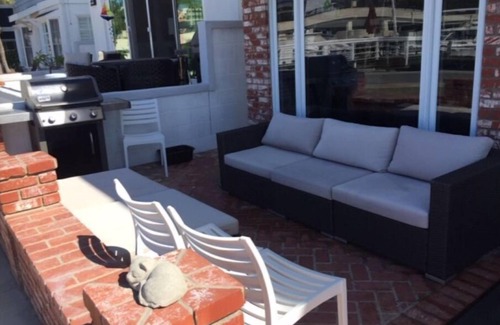 Balboa Island House | BALBOA ISLAND WATERFRONT . STEPS TO THE SAND