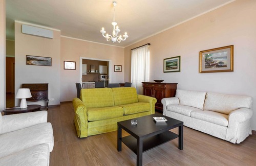 Gallipoli Apartment | Balconcino sul Rivellino by BarbarHouse