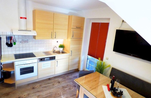 Morbisch am See Apartment | Balcony apartment with two separate bedrooms