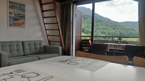 Thollon-les-Memises Apartment | Balcony of lake Geneva