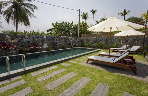 Cam Thanh Villa | Balinese style private pool Villa