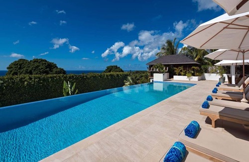 Merlin Bay Villa | Balinese Villa with Ocean Views and Pool - Tom Tom (4 bed)