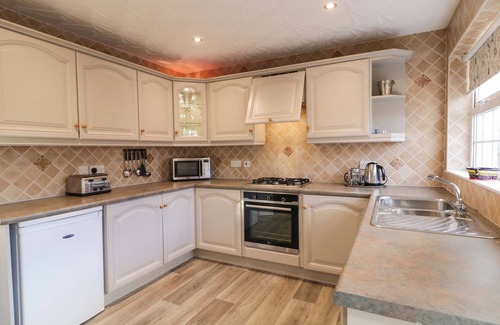 Ballycastle Cottage | BALLYCASTLE BEST TIMES, family friendly in Ballycastle