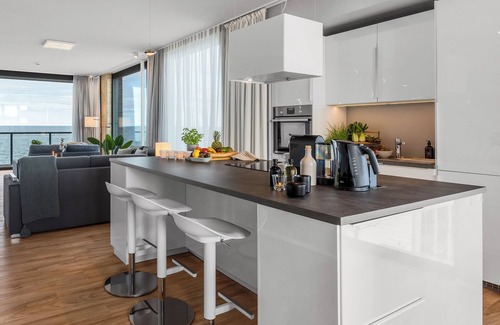 Olpenitz Apartment | Baltic Sea vacation apartment right on the beach, panoramic windows, sauna and two terraces