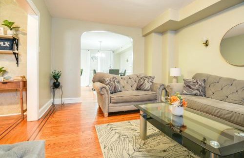Baltimore House | Baltimore Vacation Rental - Near JHU and Art Museum!
