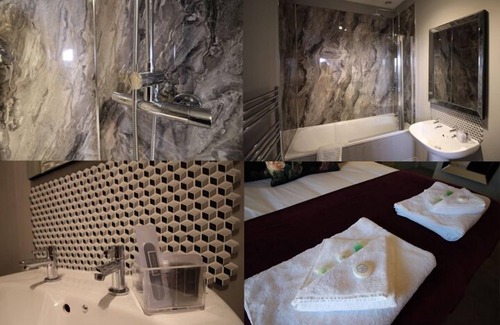 Bampton House | Bampton Townhouse
