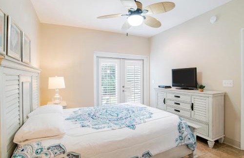 Sunset Pass House | Banana Bay 6056 By Pkrm