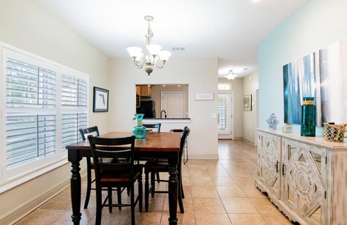 Sunset Pass House | Banana Bay 6056 By Pkrm