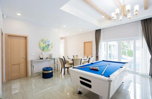 Huai Yai Villa | Banana Tree House Pool Villa Na Jomtien