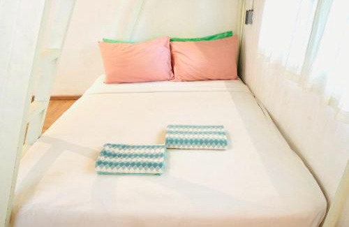 Chana Songkhram Hotel | Bangkok Group Bunk Hotel Khaosan