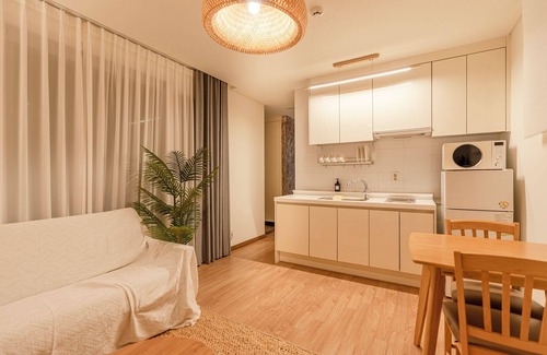 Jocheon House | Banhakeura Pension