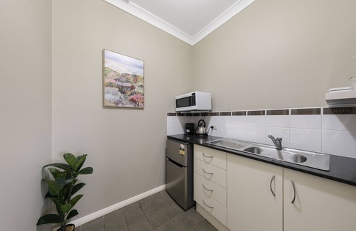 Pokolbin House | Banksia Suite at The Grange - Rothbury Hunter Valley