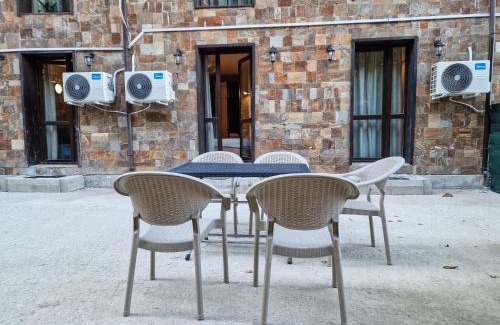 Shiligarnika Apartment | Bansko Getaway- Ski & Summer Activities , sleep 6