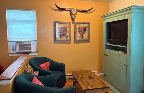 Meeker House | Bar 7 Bunk House - perfect for OHV travelers!