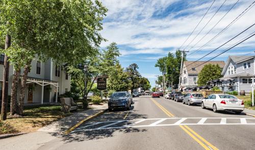 Bar Harbor Hotel | Bar Harbor Grand Hotel