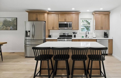 Baraboo House | Baraboo Bungalow