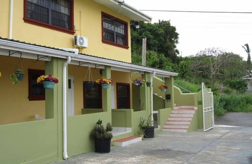 Welches Apartment | Barbados St Lawrence Two Bedroom